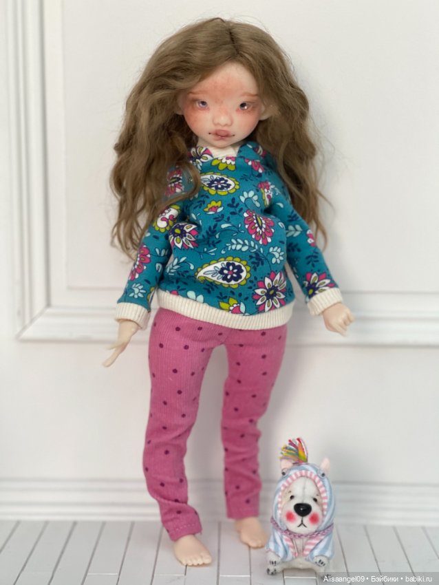 Одежда и 2 парика .Скидка (фото 2)