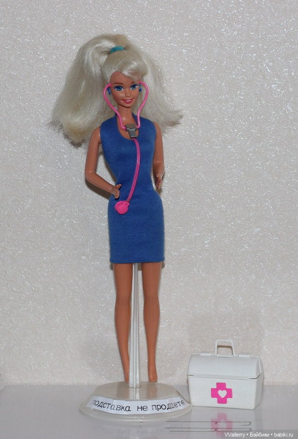 Dr. Barbie 1993 Doctor Barbie 765059