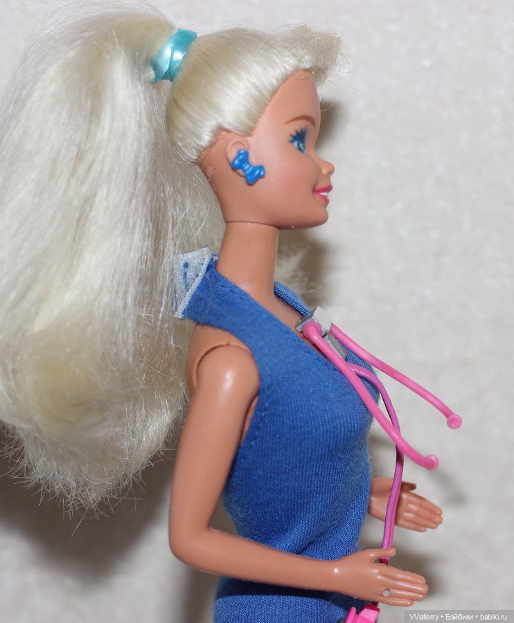 Dr. Barbie 1993 Doctor Barbie 765059