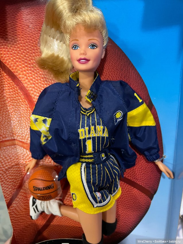 Шарнирная Барби Баскетболистка / NBA Indiana Pacers Barbie (фото 9)