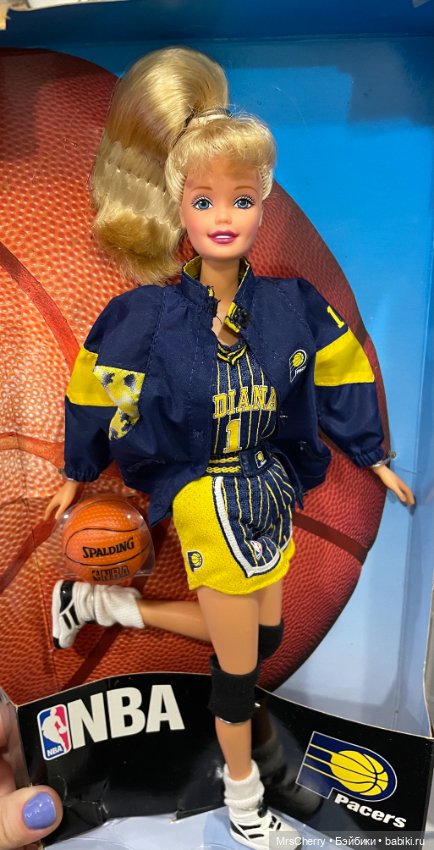 Шарнирная Барби Баскетболистка / NBA Indiana Pacers Barbie (фото 7)