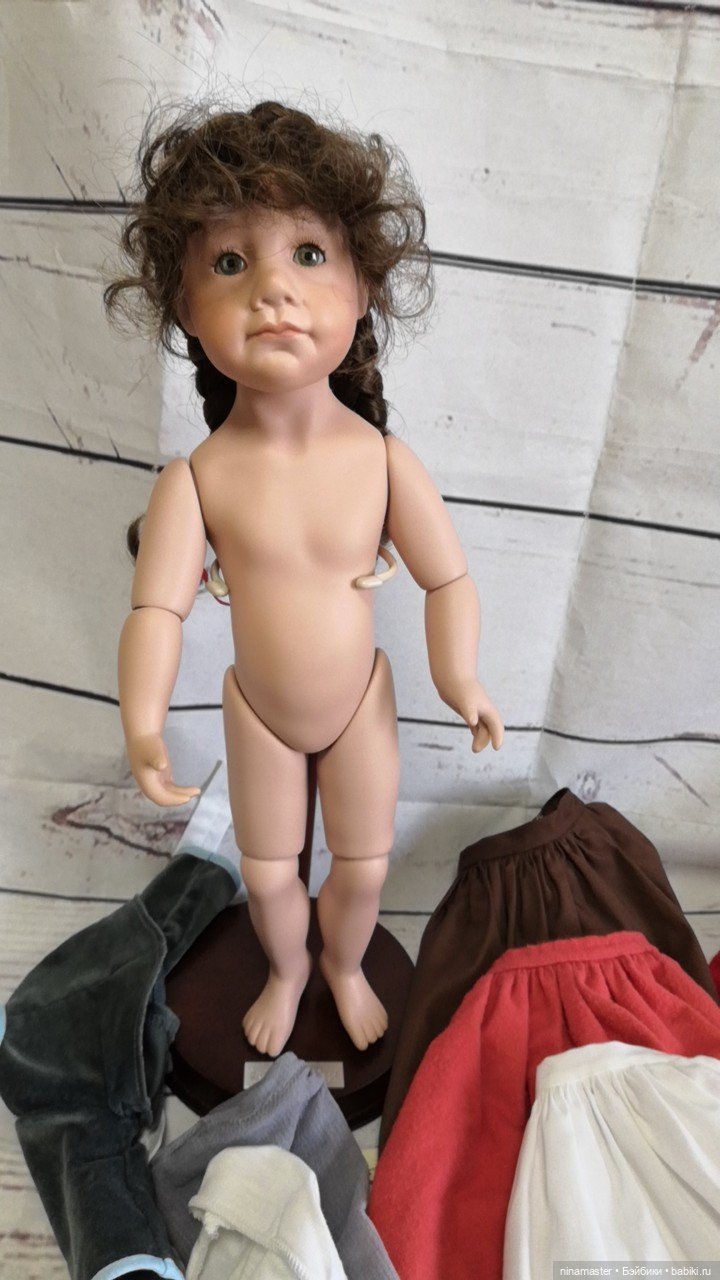 Красная шапочка от Julie Good-Kruger