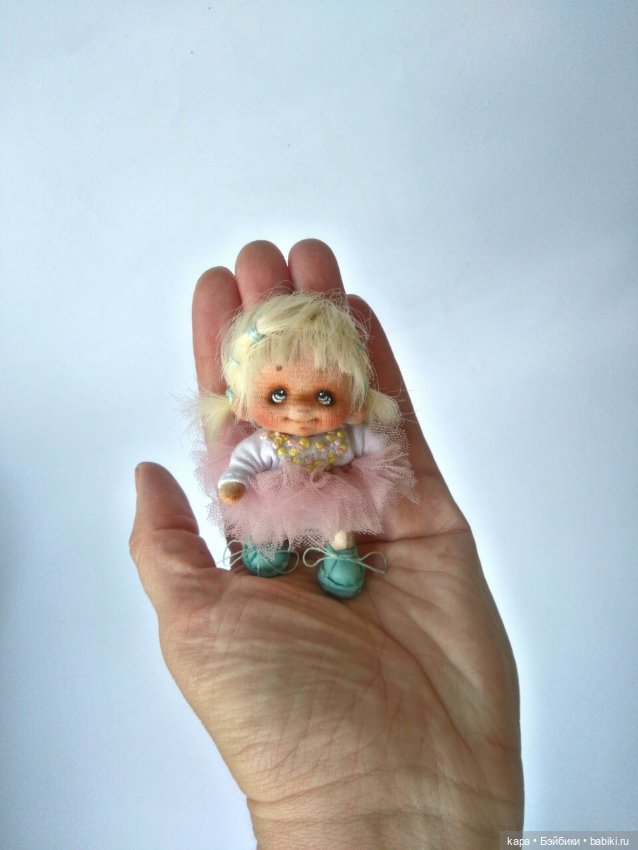 Аня Лепаловская: Детская текстильная кукла в вальдорфском стиле