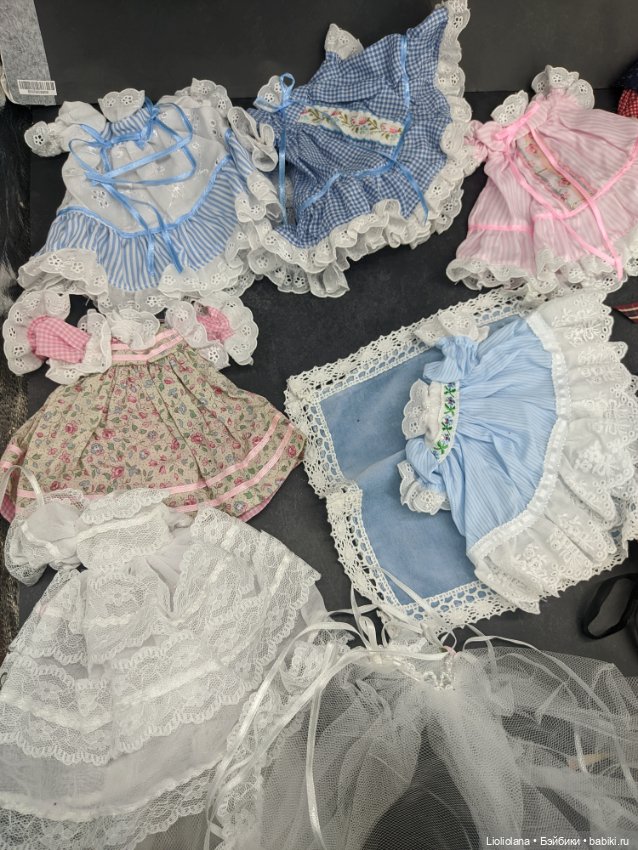 Набор винтажных аутфитов для миникукол Robin Woods ростом 20 см (фото 7)