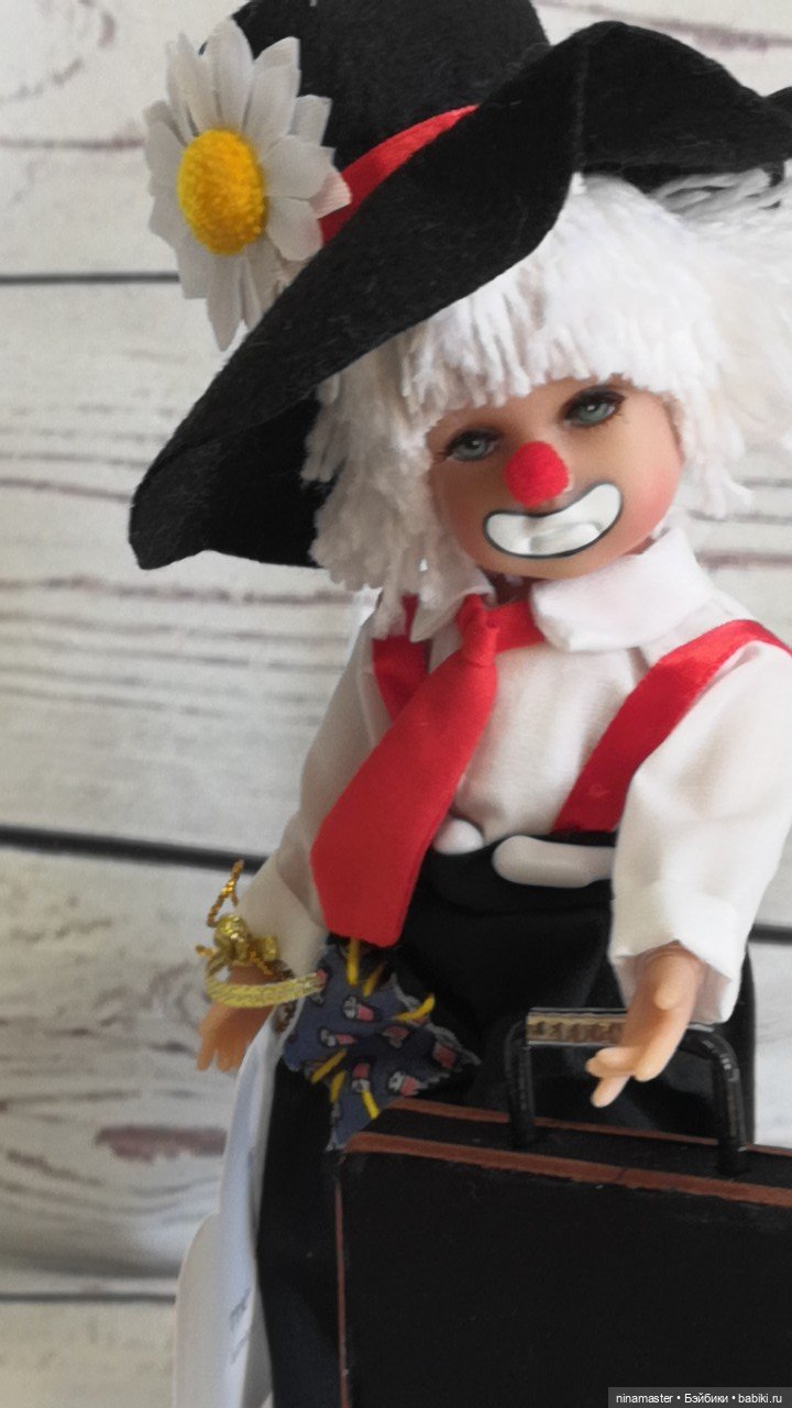 Клоун с дипломатом от Линда Рик Linda Rick (фото 2)