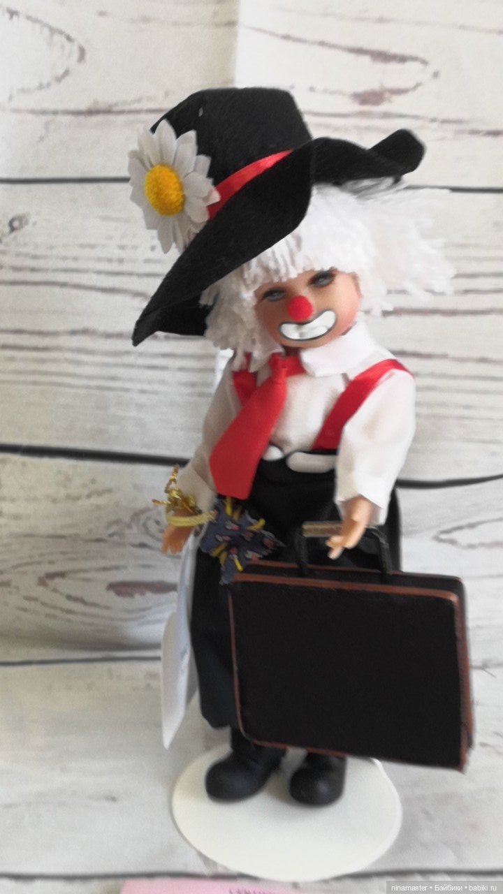Клоун с дипломатом от Линда Рик Linda Rick (фото 3)