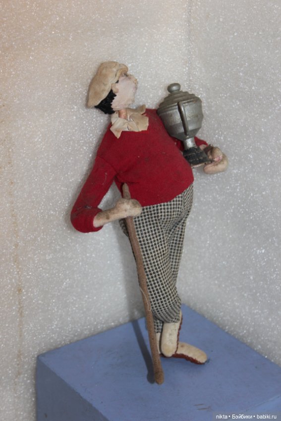 Старая кукла, сувенир Игрок в гольф с кубком Чемпион (фото 5)