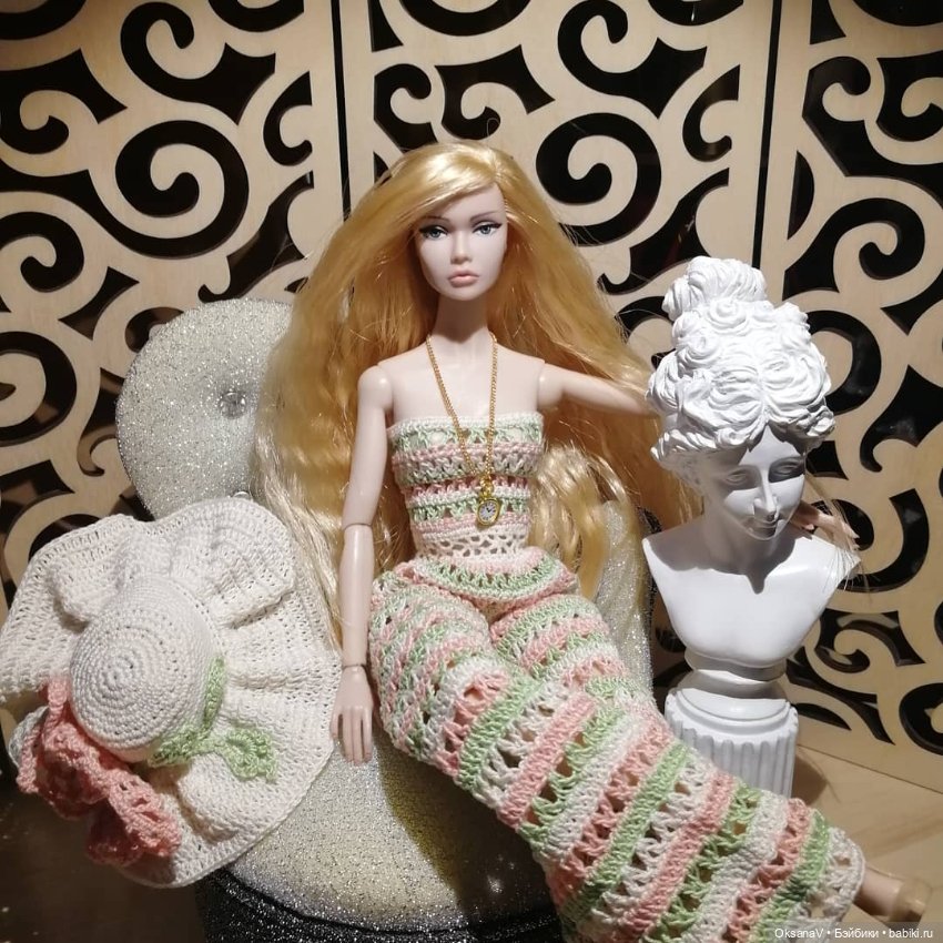 Комбинезон для Поппи и Барби