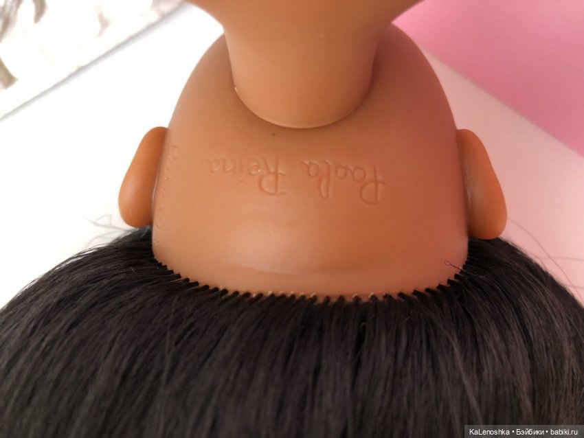 Нора-Карла с прямым пробором, от Паола Рейна(Paola Reina), нюд