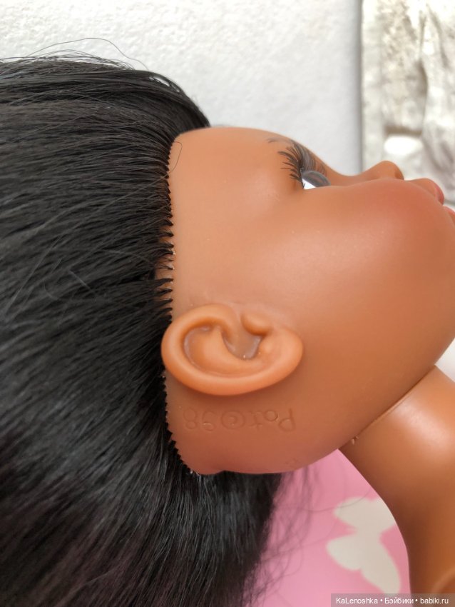 Нора-Карла с прямым пробором, от Паола Рейна(Paola Reina), нюд