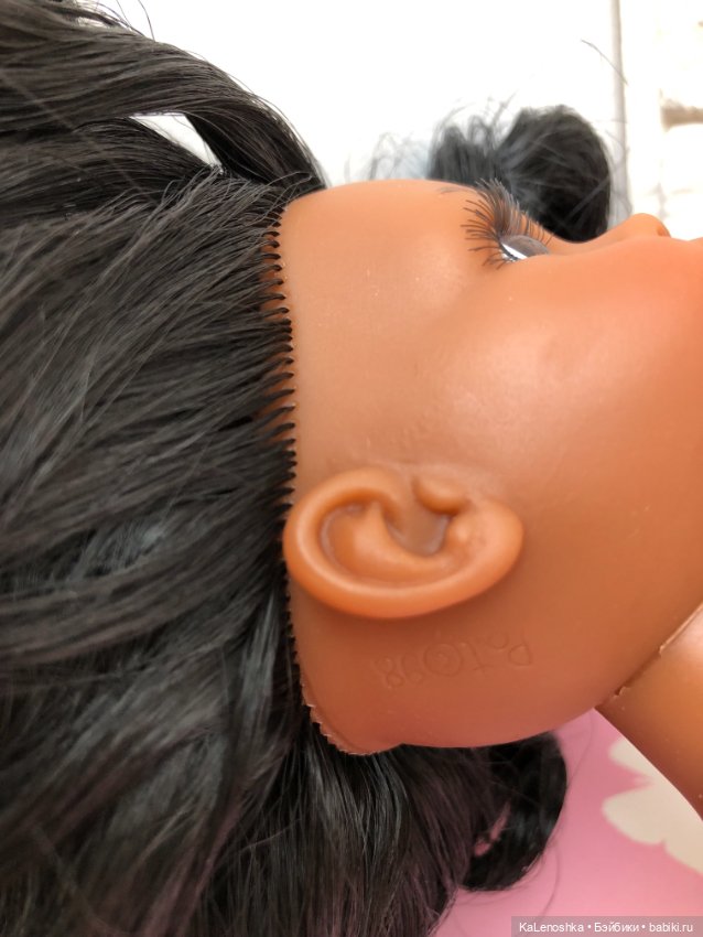 Нора-Карла с прямым пробором, от Паола Рейна(Paola Reina), нюд