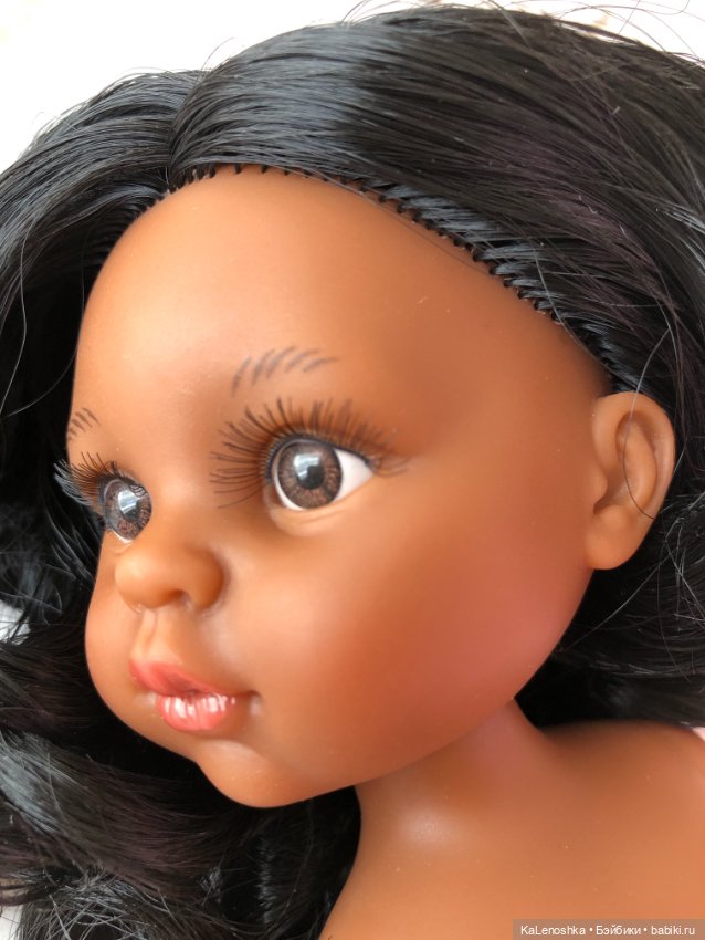 Нора-Карла с прямым пробором, от Паола Рейна(Paola Reina), нюд