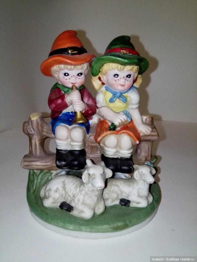 Статуэтка Бисквит Детки с овечками (фото 2)