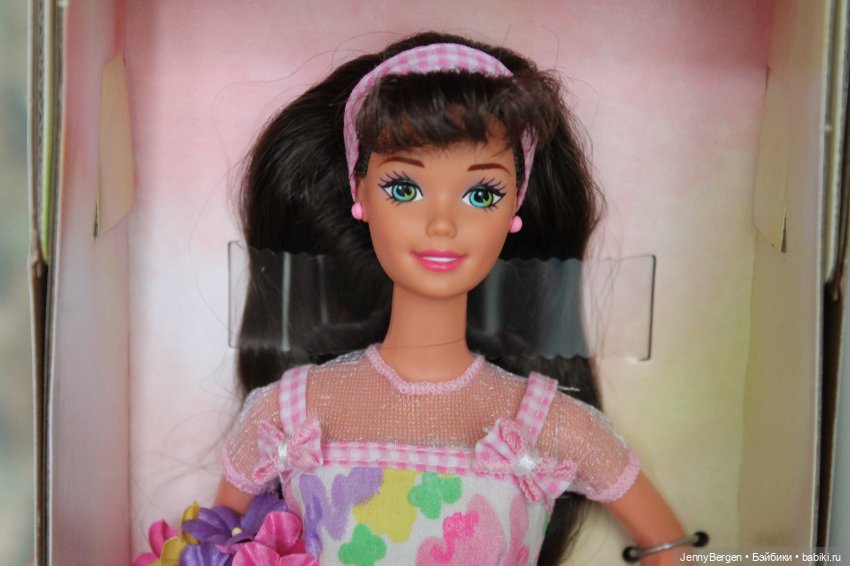 Spring petals barbie 2025