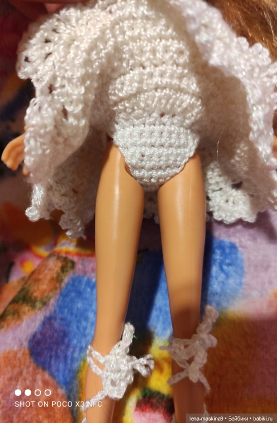 Стейси- в авторском наряде (фото 10)