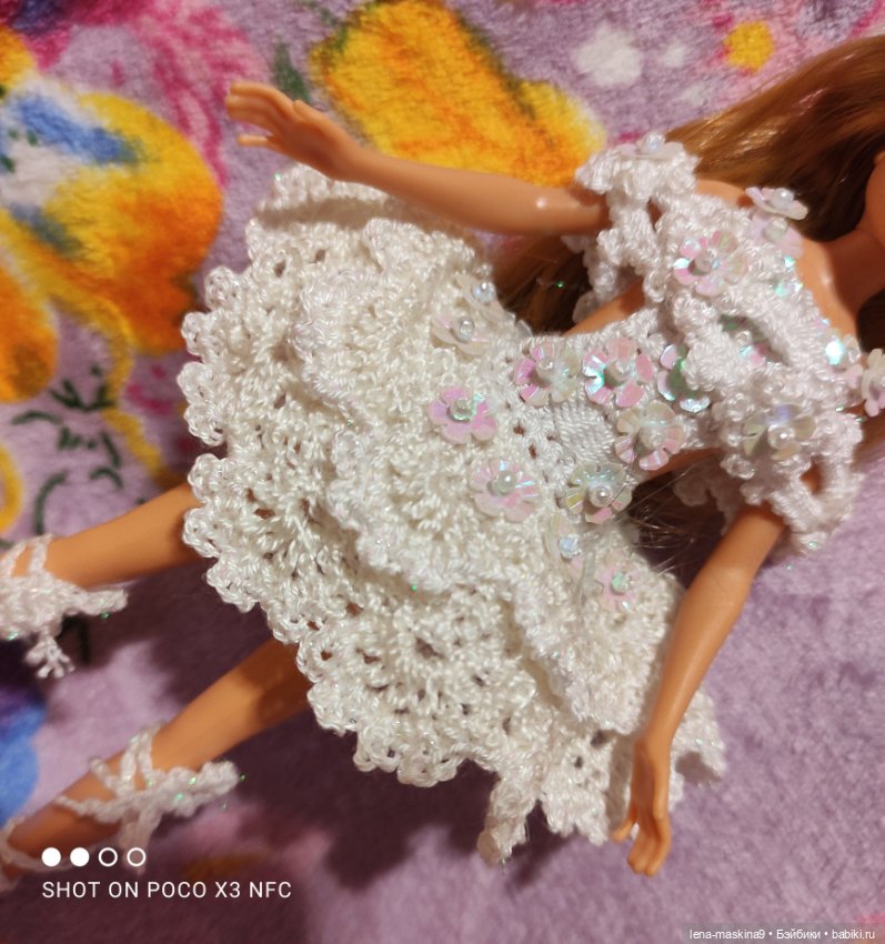 Стейси- в авторском наряде (фото 4)