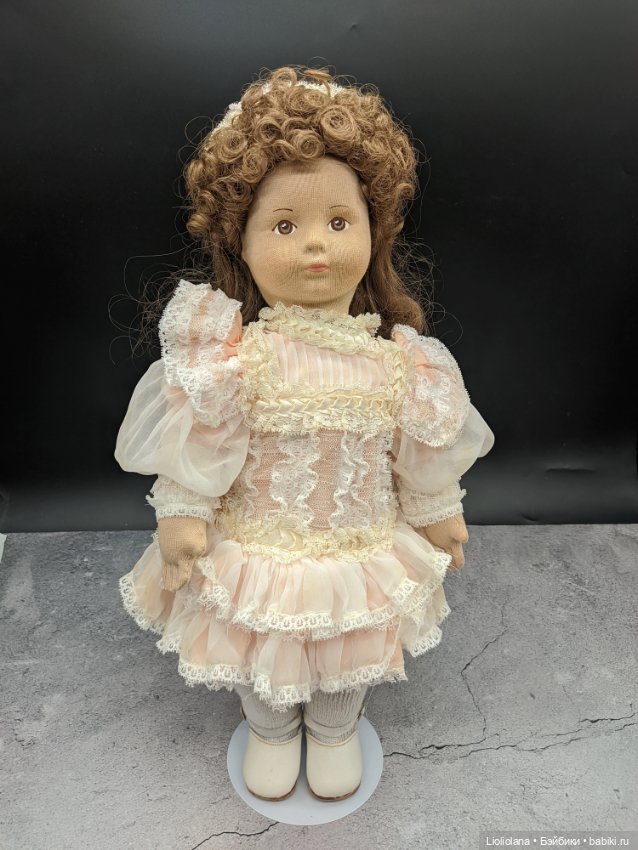 Тканевая кукла от Karin Heller. 1986 год