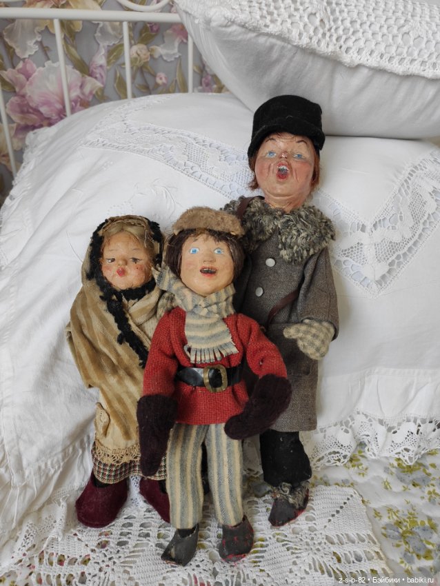 Антикварная кукла из серии Christmas carols (фото 9)