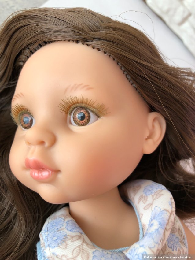 Кэрол шатенка с медовыми глазками от Паола Рейна(Paola Reina)