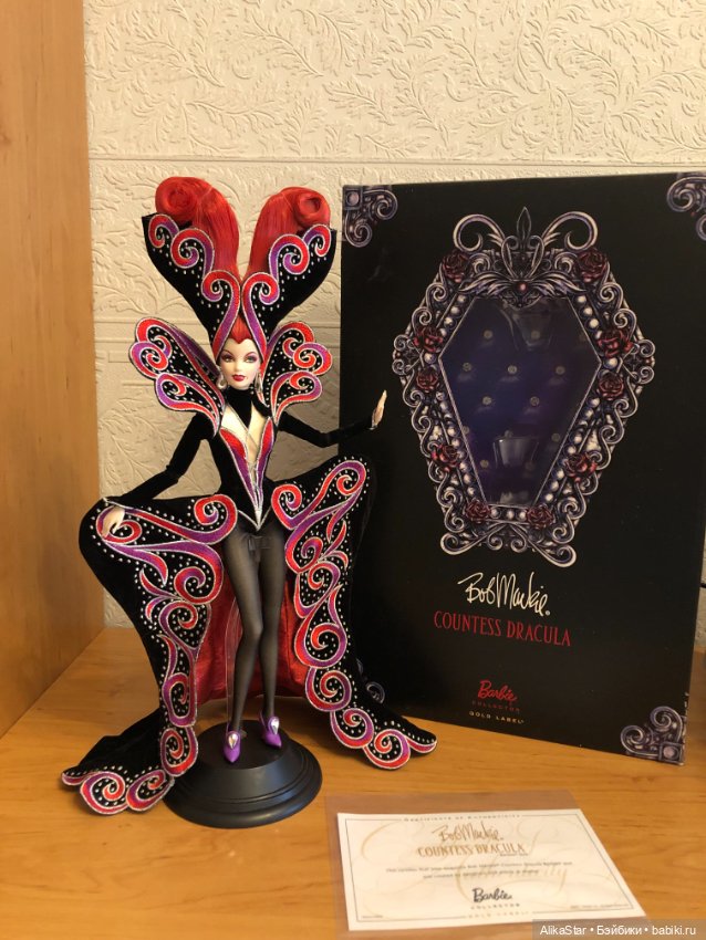 Barbie Bob Mackie countess Dracula 2011 805860