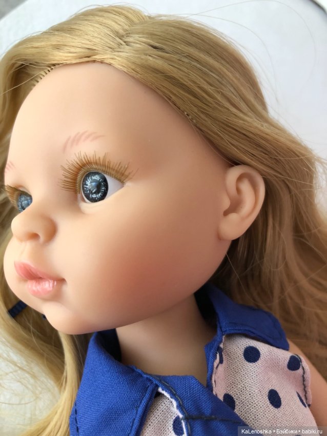 Карла со светлыми волосами и серыми глазами от Паола Рейна(Paola Reina) (фото 9)