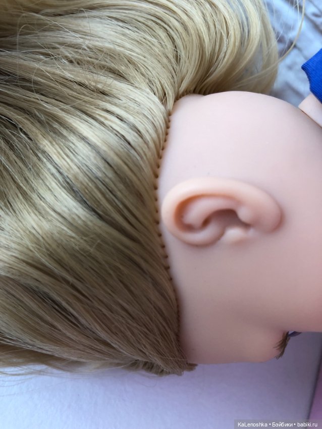 Карла со светлыми волосами и серыми глазами от Паола Рейна(Paola Reina)