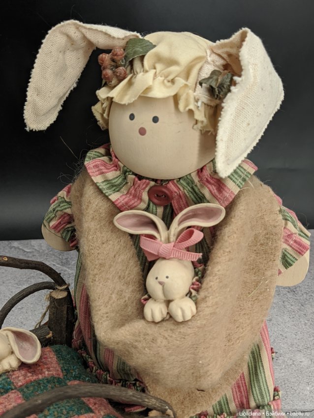 Деревянные куклы от Lizzie High. Мама Потакет (фото 10)