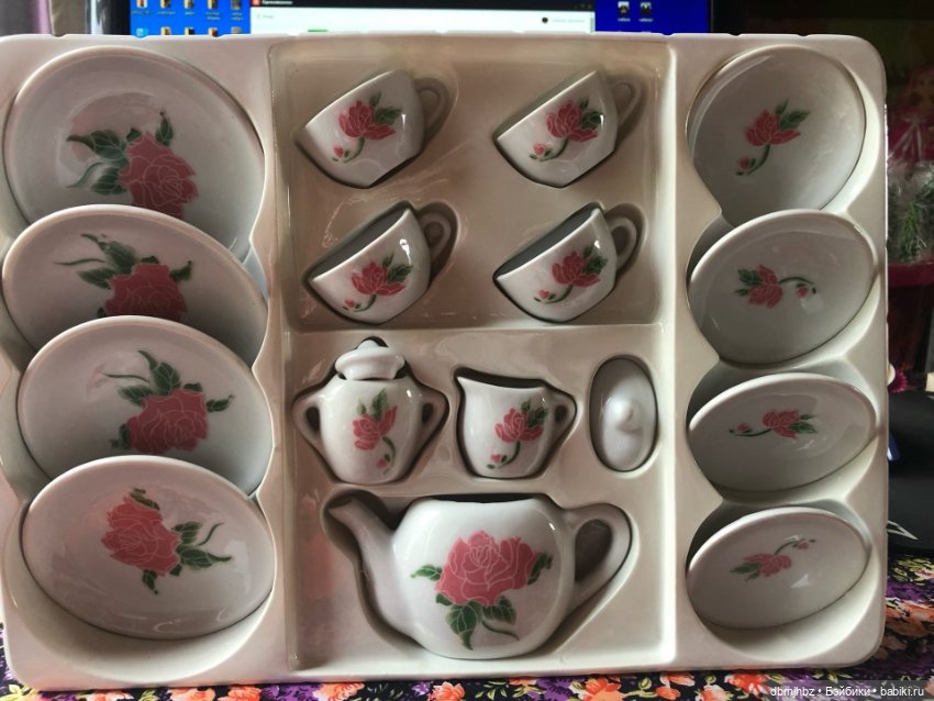 Фарфоровый сервиз для кукол (фото 2)