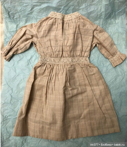 Платье с жилеткой для антикварной куклы (фото 9)