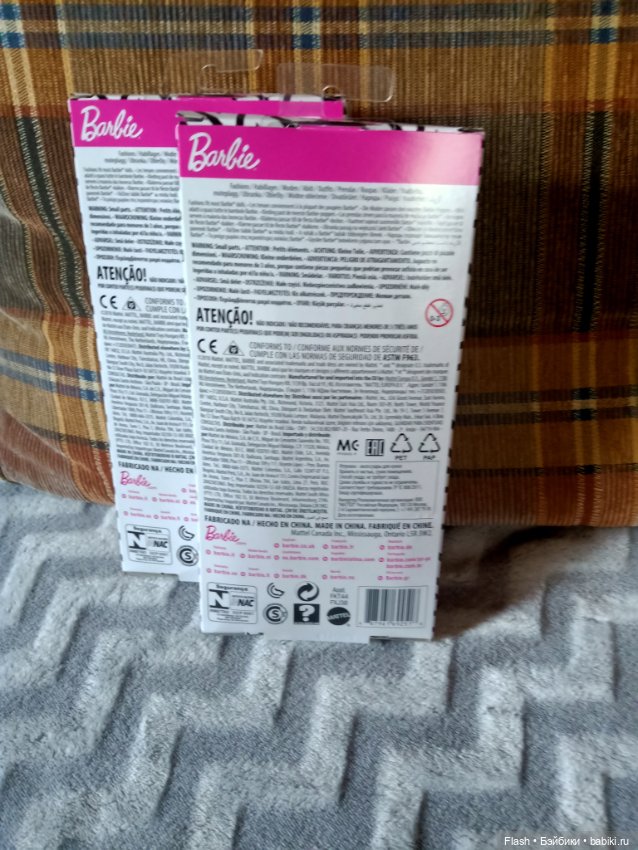 Лот оригинальных аутфитов для кукол Mattel (фото 3)