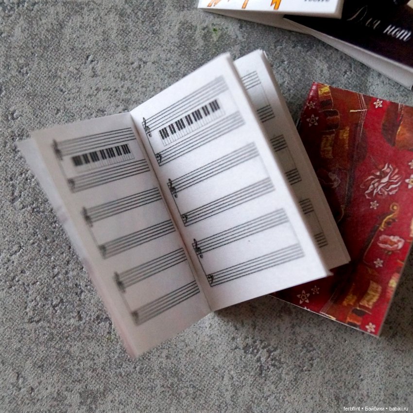 Нотные тетради в масштабе 1:6 (фото 2)