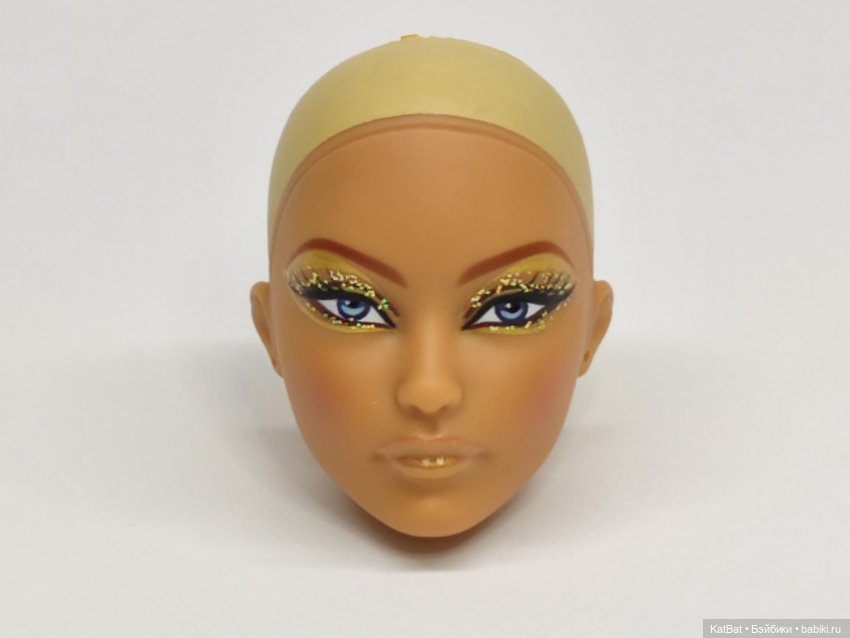 Голова болванка Барби Golden Galaxy Convention Doll (фото 8)