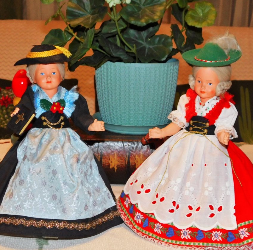 Красивая,антикварная,целлулоидная кукла немецкой компании AJ .Новая