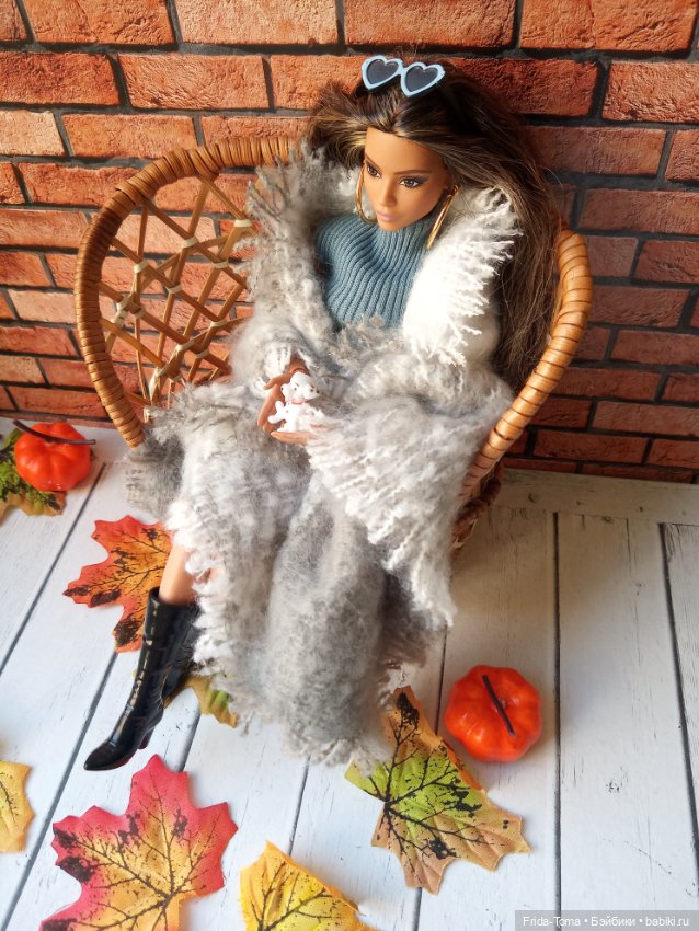 Плед одеяло покрывало Пинк Барби бело серый пыльная роза для кукол в румбокс кукольный дом (фото 3)