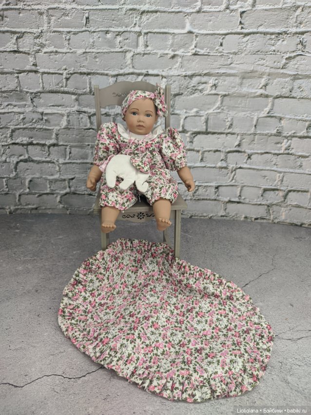 Малышка со слоником от Heidi Ott. 22 см (фото 3)