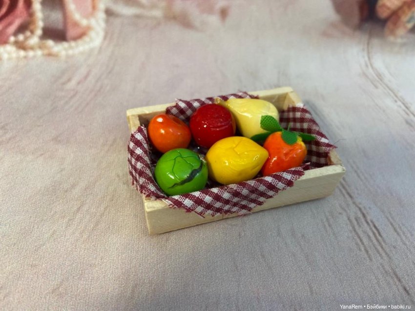 Фрукты-овощи в ящичке — Кукольная миниатюра и румбокс