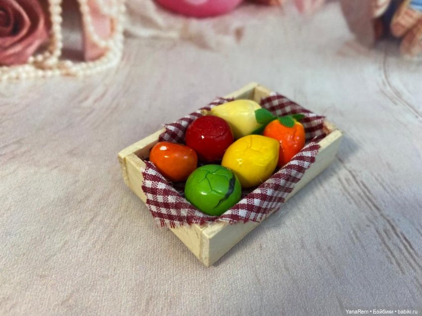 Фрукты-овощи в ящичке — Кукольная миниатюра и румбокс (фото 2)