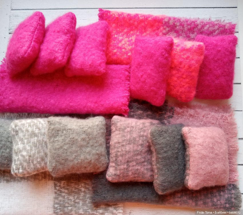 Плед подушка одеяло покрывало Пинк Барби бело серый пыльная роза для кукол в румбокс кукольный дом (фото 7)