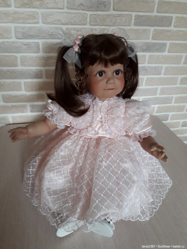 Прекрасная барышня от Virginia Turner