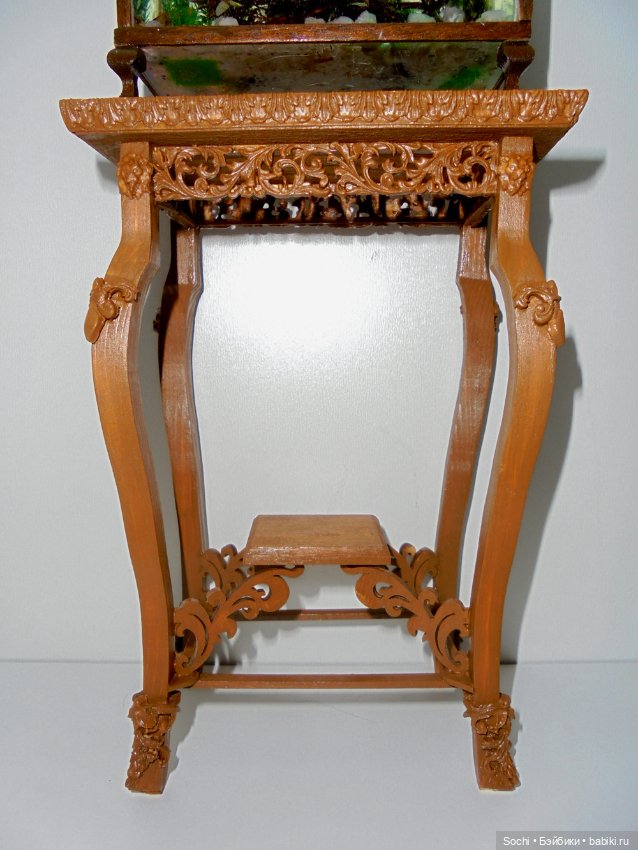 Аквариум на подставке для кукол до 40 см с подсветкой (фото 3)