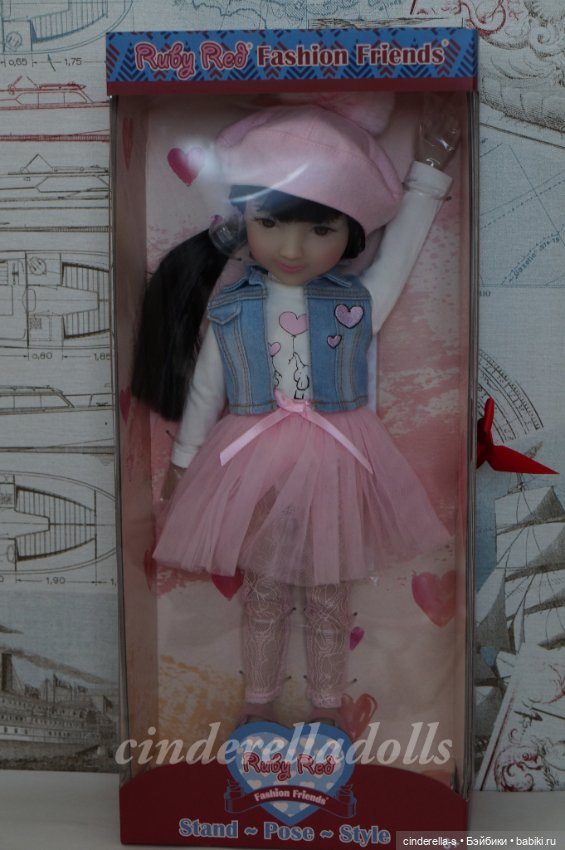 Лила #3 Ruby Red Fashion Friends
