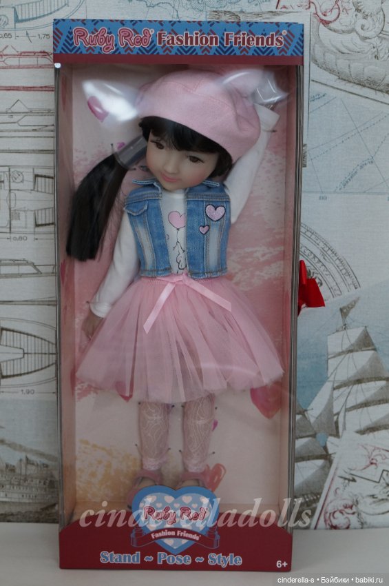 Лила #4 Ruby Red Fashion Friends