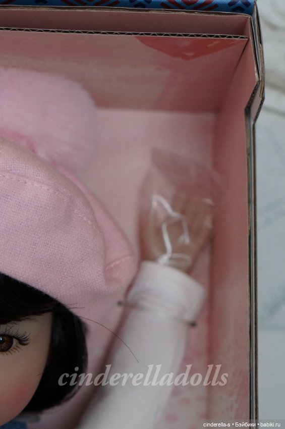 Лила #6 Ruby Red Fashion Friends (фото 9)