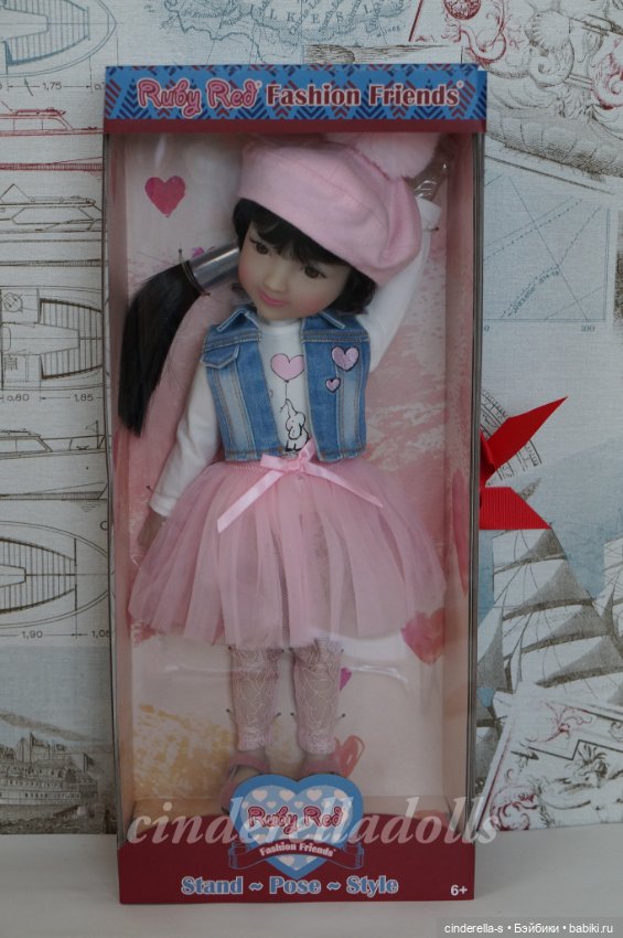Лила #6 Ruby Red Fashion Friends