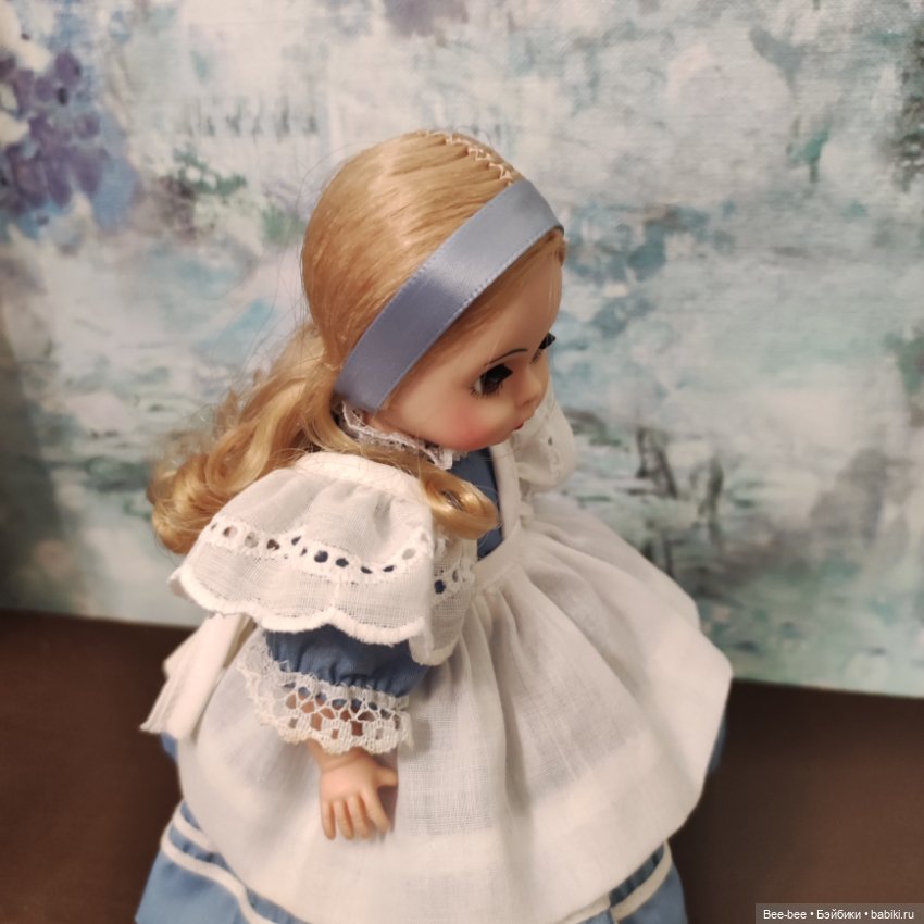 Кукла США Алиса в стране чудес (фото 7)