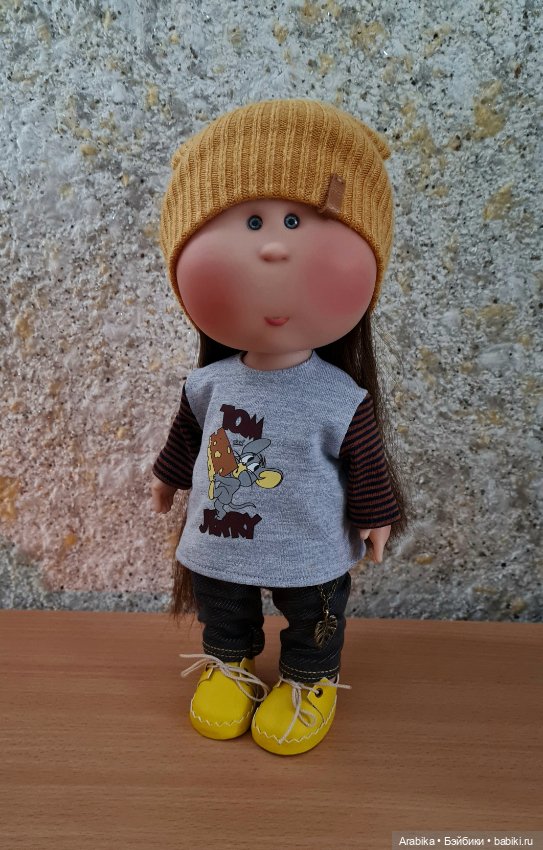 Аутфит на куклу Mia от Nines d'Onil (Испания)