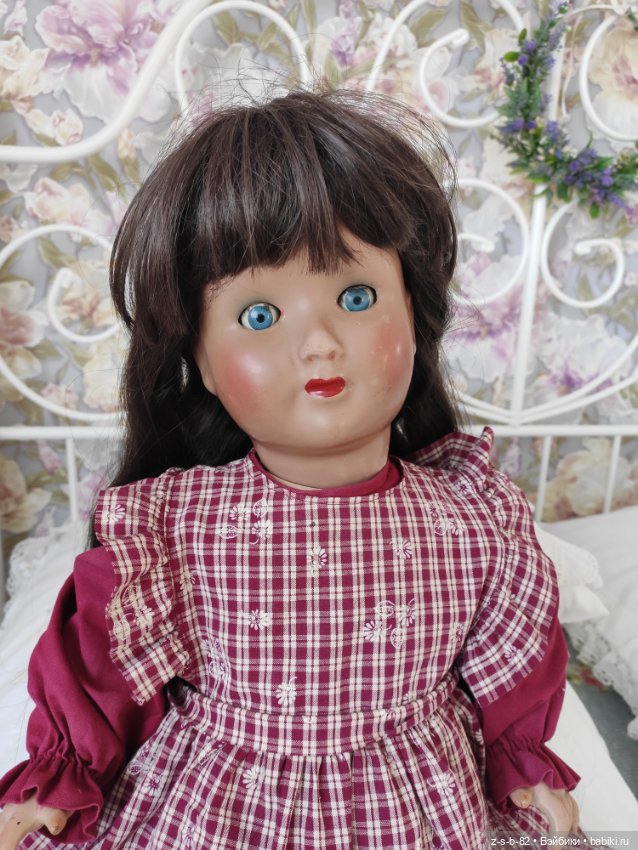 Красивая крупная кукла Hans Volk