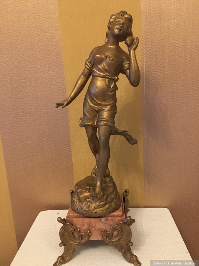 Статуэтка антикварная — Статуэтки