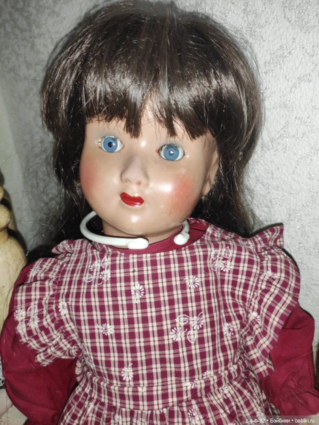 Красивая крупная кукла Hans Volk