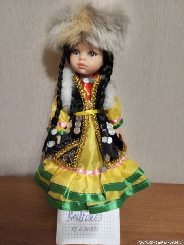 Национальный костюм,из серии костюмы народов мира (фото 2)